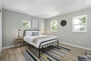 Unique Modern Studio- Centrally located; fireworks; AC - Image 4