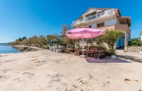 1 bedroom stunning apartment in Nevidane - Image 4