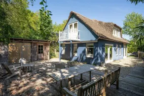 Lovely 4-person villa with private pool - Image 5