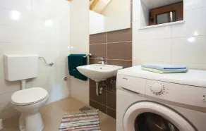 Acomodações de 3 quarto em Lozovac - Image 3