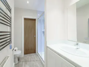 4 bedroom accommodation in Inglewhite, near Longridge - Image 3