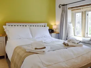 2 bedroom accommodation in Kettlewell - Image 5