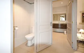 Stunning Home In Montbrison-Sur-Lez - Image 3