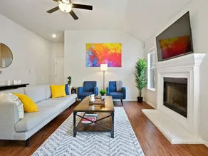3BR Round Rock, Chef's Kitchen + Candy Wall - Image 4