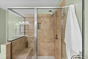 Family Friendly Home with easy access to downtown - Image 5