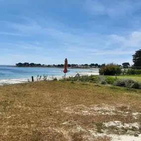 Belle Villa Neuve Contemporaine, Directement sur mer Face à la Plage D'ezer - Image 4