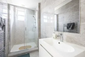 Islington Quarter - Image 3