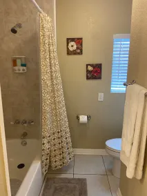 Cozy 3BR Home Steps from Busch Gardens with Private Parking & Spacious Yard - Image 3