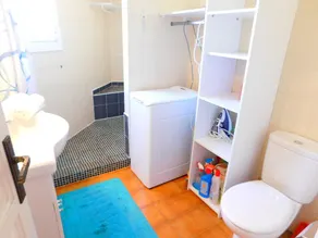 A226 Seasonal rental 1 bedroom apartment, parking in Roses, - Image 5