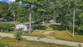 Weekday Specials!!  A Peaceful Getaway- Dog Friendly - Image 5
