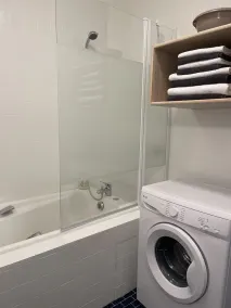 Appartement T4 70m2 - meublé - centre ville - proche Thermes - Image 3