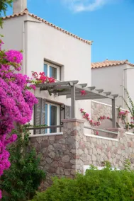 Wonderful Neapoli Villa | Garden and Sea View Villa | 2 Bedrooms - Image 5
