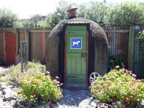 Hapuku Carriages Bed and Breakfast - Image 5