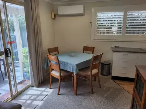 Delightful fully self contained cottage with all amenities included. - Image 5