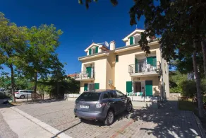Holiday apartment with terrace - Image 5