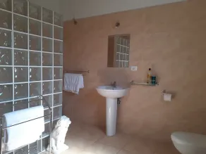 3 bedroom villa and pool in spacious private grounds, southwest Kefalonia. - Image 2