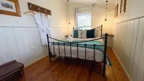 Gladstone House Beechworth - Image 5