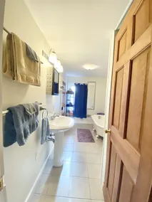 3 Bedroom Home 5Mins Walk Geisinger Hospital - Image 3