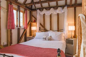 The Granary by Bloom Stays - cute lodge sleeps 2 guests  in 1 bedroom - Image 3