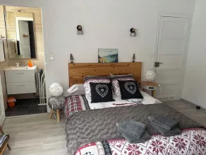 LES DAPPES appartement-chalet 5 personnes classé 3* LES ROUSSES - Image 4