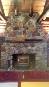 Vacker lakefront log home inbäddat i tallarna på Lake Contoocook - Image 2