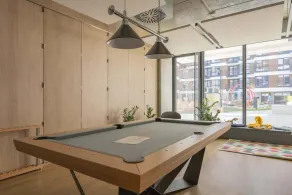 Spacious Apartment | Gym, Sauna and Parking - Image 4