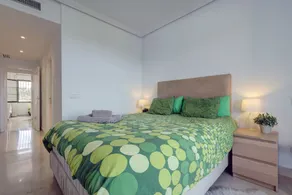 2 bed-rooms with a view - Image 5