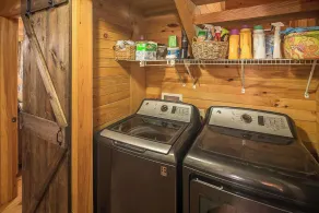 Private Fall Getaway! Pet Friendly! - Image 2