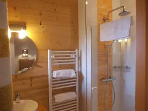 ***** karakter hytte med SPA SAUNA WIFI BABY FOOT - Image 3