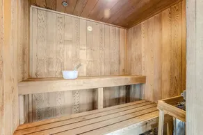 Beach Umbrella Villa —3Bdr 3ba, sleeps 8 - Image 4