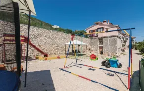 Beautiful Apartment In Labin With House Sea View - Image 4