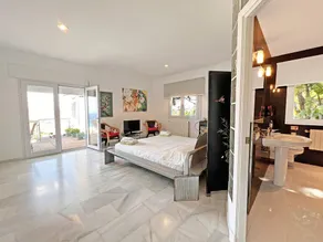 Orientalische Villa mit Panoramablick, 6 Personen FREE WIFI - Image 3