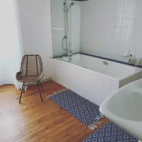 Gîte Tranquille Avec Piscine Partagée - Image 3