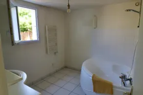 Property in Oléron / Swimming pool, 500 m beach, forest, cycle paths, 16 beds - Image 4