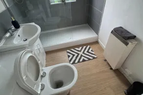 1br-2guests-freeparking-wifi-tv - Image 3