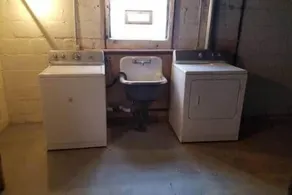 <3 of Royal Oak - Entire 2BR House! - Image 3