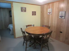 Charming Lakefront Cottage - Image 4