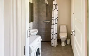 2 Bedroom Nice Home In Fårvang - Image 2