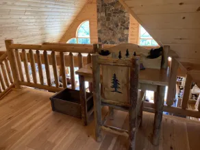 Luxurious Eagle Ridge Log Home Newfound Lake - Image 2