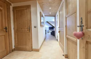 Magnificent 4-bedroom duplex at the foot of the slopes with magnificent view and swimming pool - Image 2