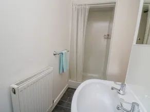 THE SEARLE, pet friendly, character holiday cottage in Rhayader - Image 3