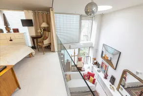 Artsy Studio Flat in Fulham, Near the River Thames - Image 4