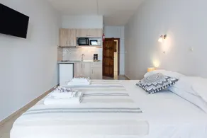 Hotel Barbati - Cozy Studio With Mountain Views - Image 4