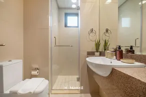 Manzil - 4BR Villa in Prime Location with Private Garden - Image 4