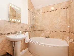 Bramley Cottage - Image 3