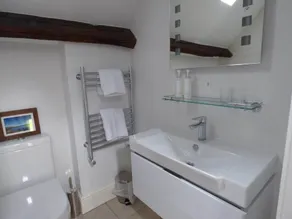 Coed-Stable - Image 2