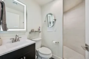 The Loft – Pet-Friendly Egg Harbor Rental - Image 4