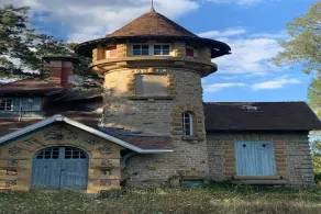 Magnificent Small 19th Century Manor - Image 3