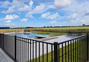 Large modern holiday home with pool close to the beach - Image 5