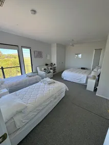 Normanville Beach House - Wake up to the sound of the ocean and bird life. - Image 5